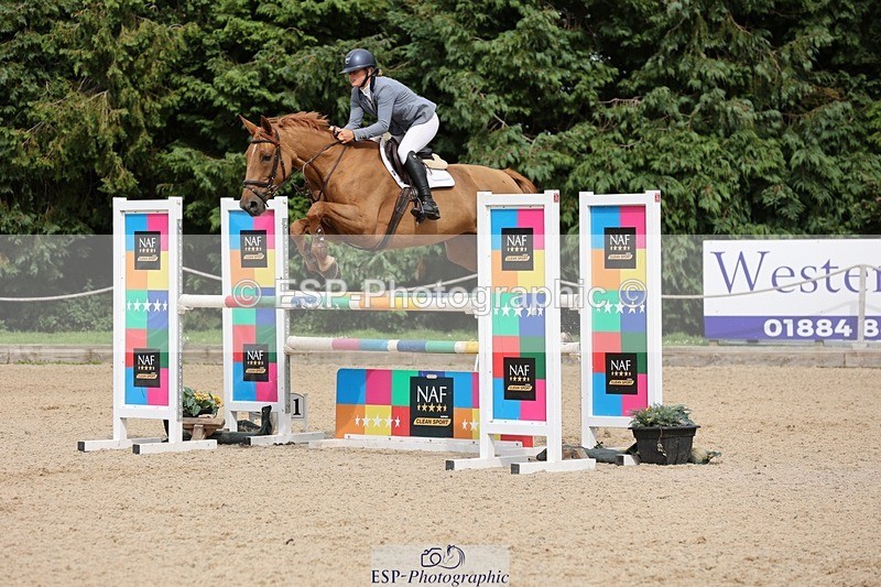 240711-162335-29463 - Cls 124 Foxhunter