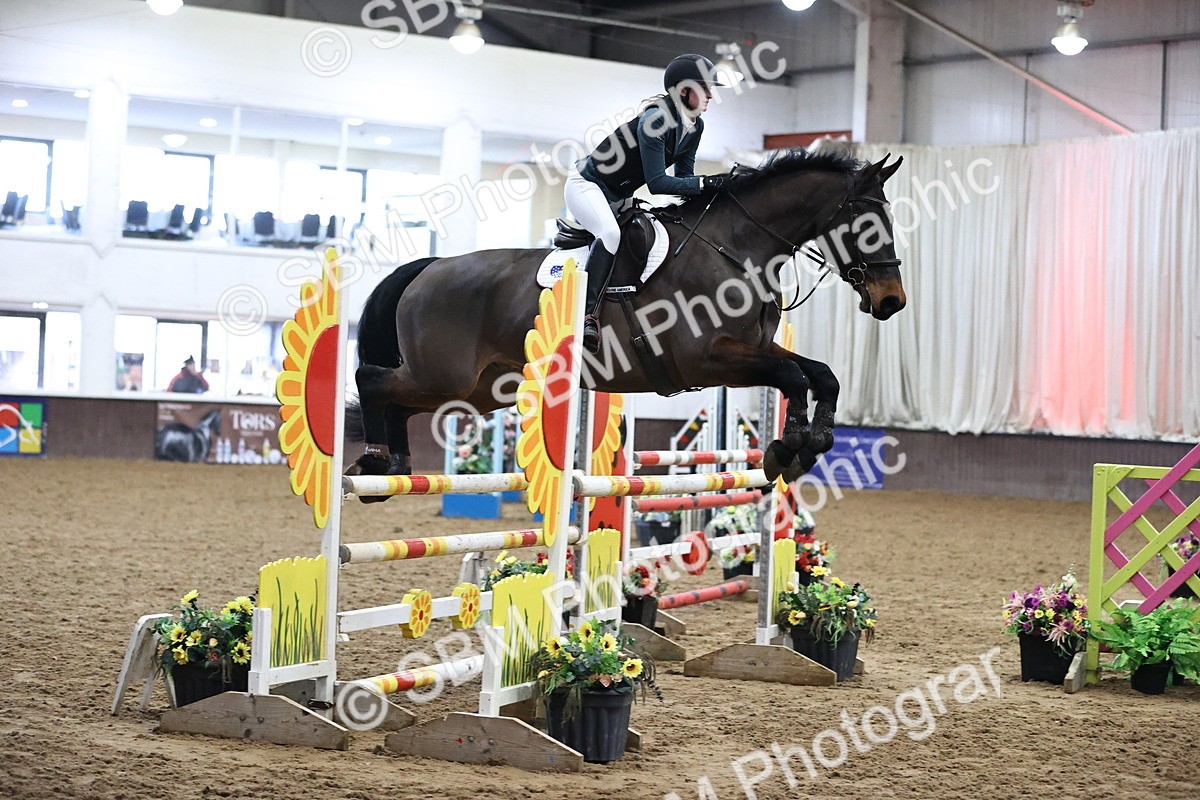 SBM_004870 - Class 16 - Senior Newcomers - 1.10m