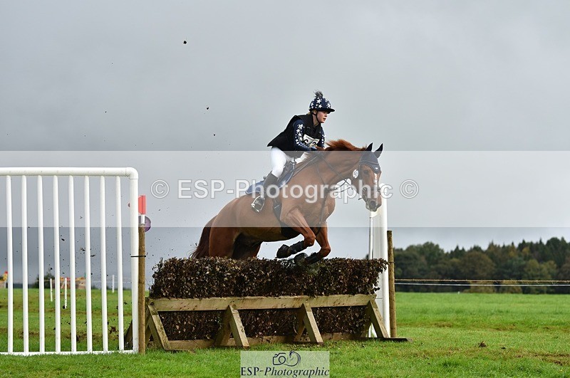 231021-100748-14283 - 643-MIH.TOPGUN-Ellie.Nicholson-SC+XC