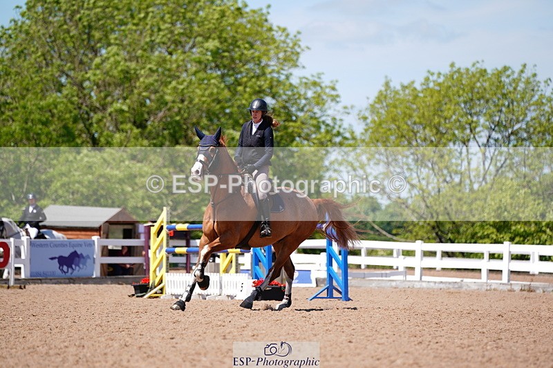 240525A-131232-06138 - Cls 17 National 1.30m