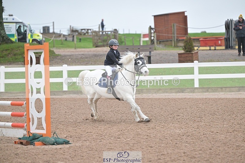251116-105144-01192 - Cls 4 Pony British Novice and 80cm Open