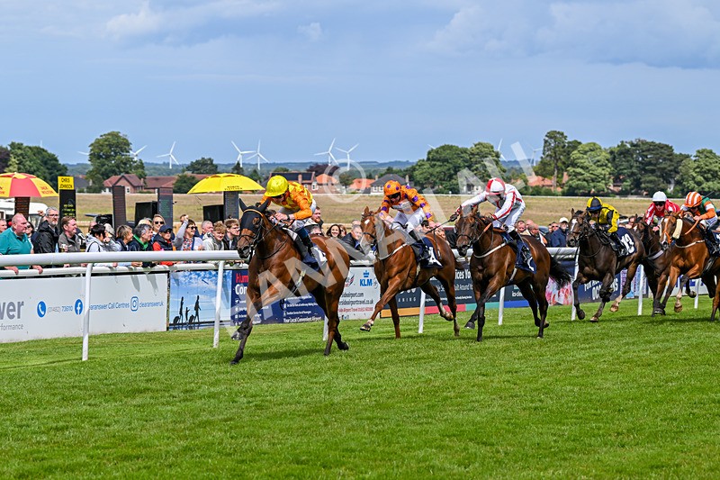 060724-Race 3-Persian Blue-3771 - Race 3