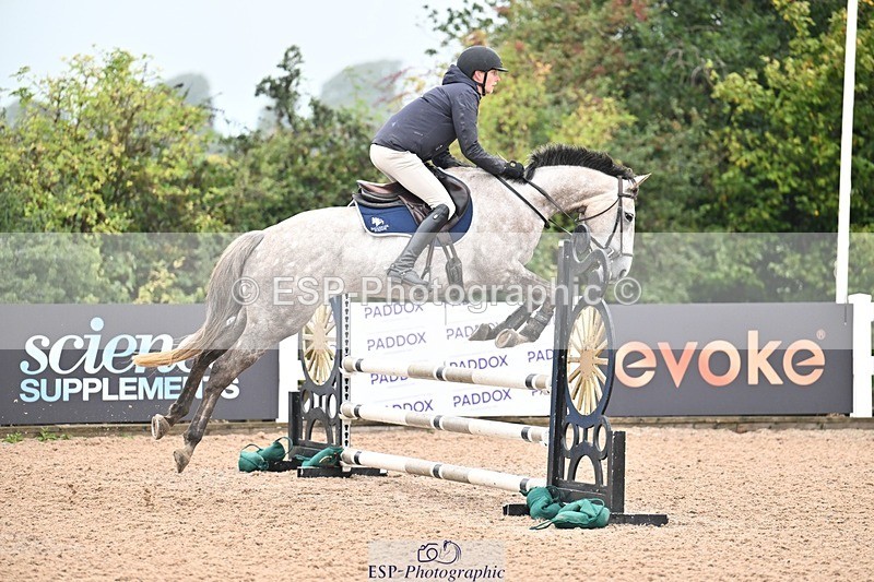 250917-100527-00008 - Clear Round