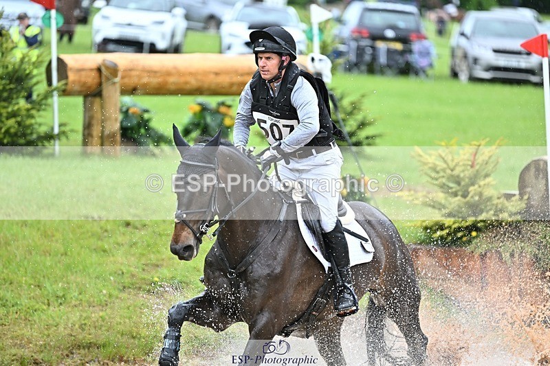 240526-143541-24097 - 507-DASSETT_ROCK_STAR-Tom_D_Crisp