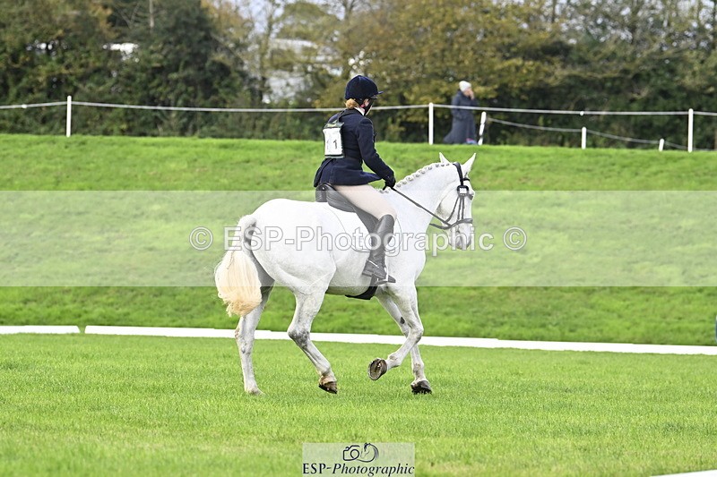 251023A-112544-03864 - F-411-Harriet.Constable