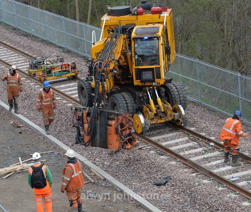 WELDING BLACK PATH - WAVERLEY LINE 2012-2015