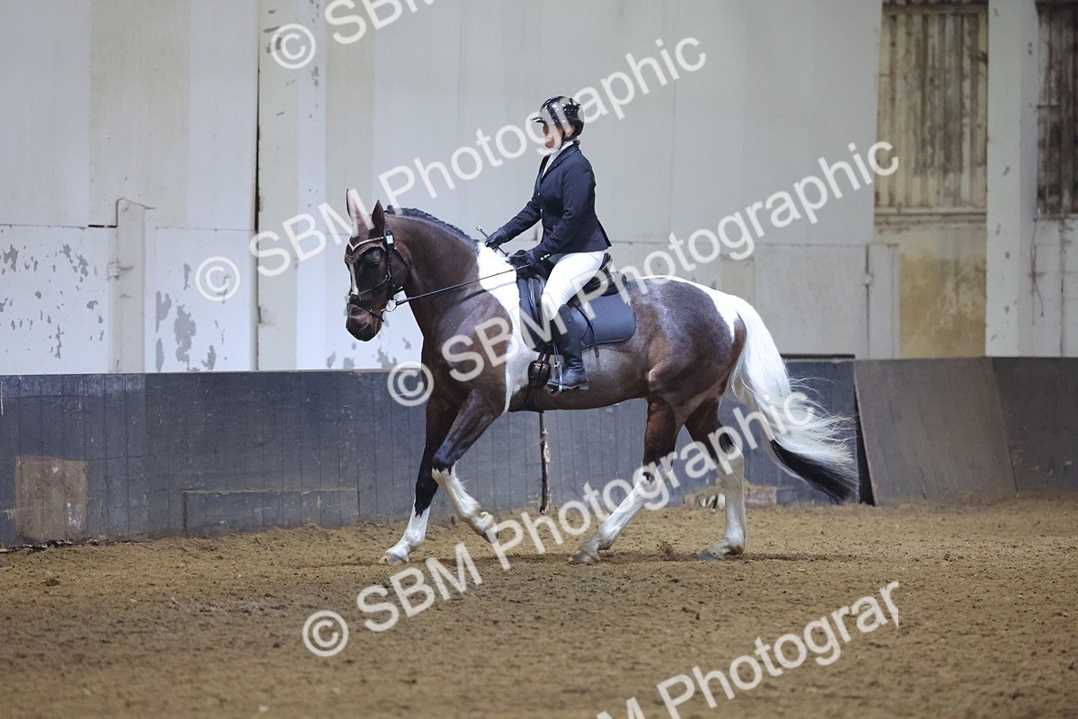 SBM_003014 - Class 9-10 - MQ U21 Open Novice 1