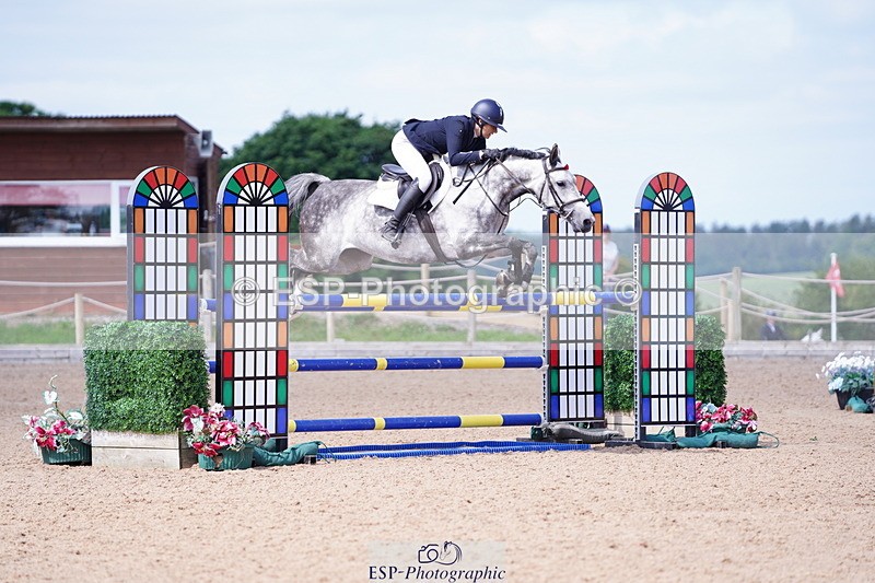 240802A-112628-03805 - Cls 16 Snr 1.20m Open