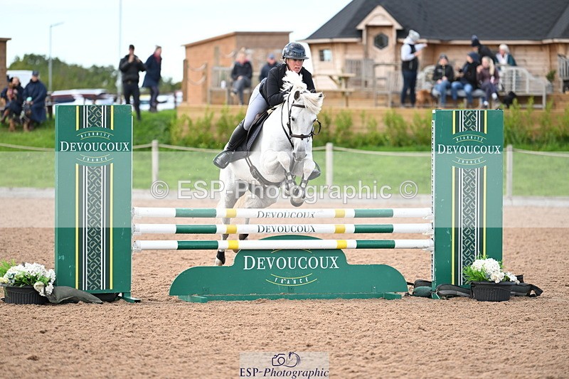 240912A-171350-02492 - Cls 7 Snr 90cm Open Speed Derby