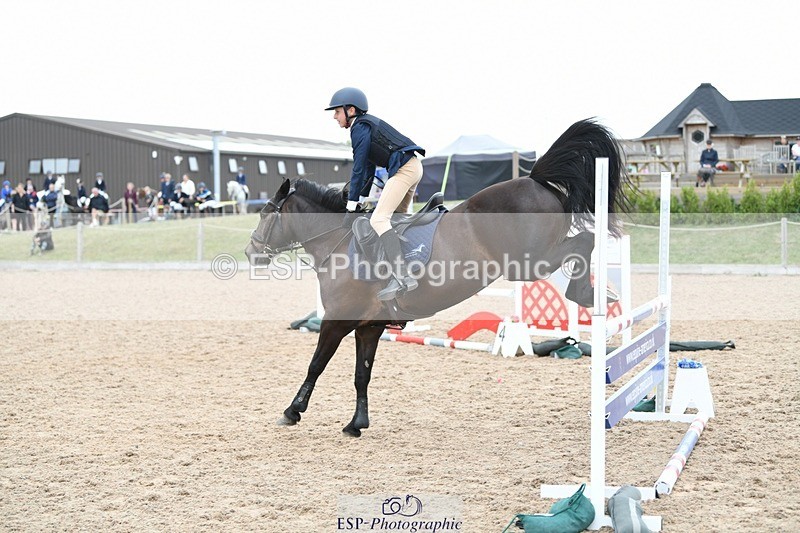 250807-143550-01637 - Jump Off and Presentations