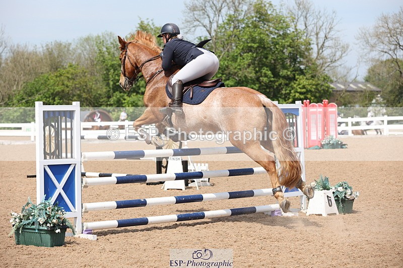 240510A-143306-07708 - Cls 17 1.05m National Am Quali