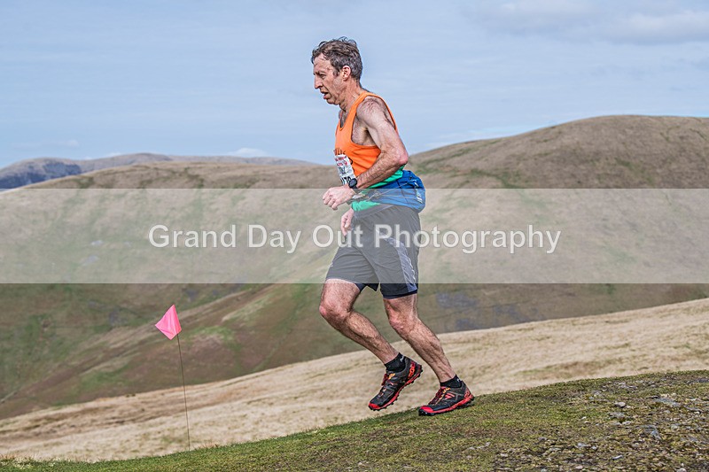 Arant haw-192 - Kendal Winter League Arant Haw Fell Races Sunday 2nd April 2023