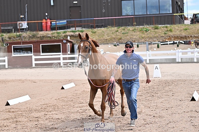 250716-125855-00265 - Trot Up 12.30 to 1.30
