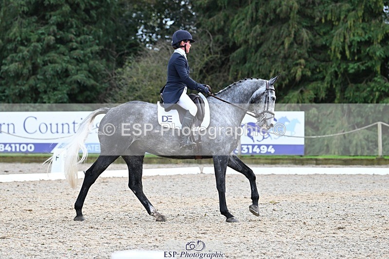 231019-162234-05307 - 068-DASSETT.PREMIER-Kate.Rocher-Smith-DR