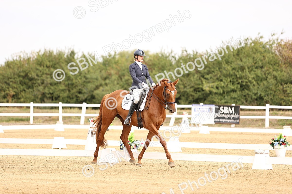 SBM_012866 - Class 2 - Advanced Medium 5 - 10.35-11.55