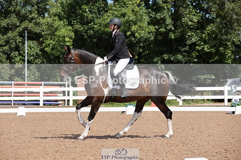 240816A-120652-04350 - 191-Sarah.Tancock-Fairly.Smart