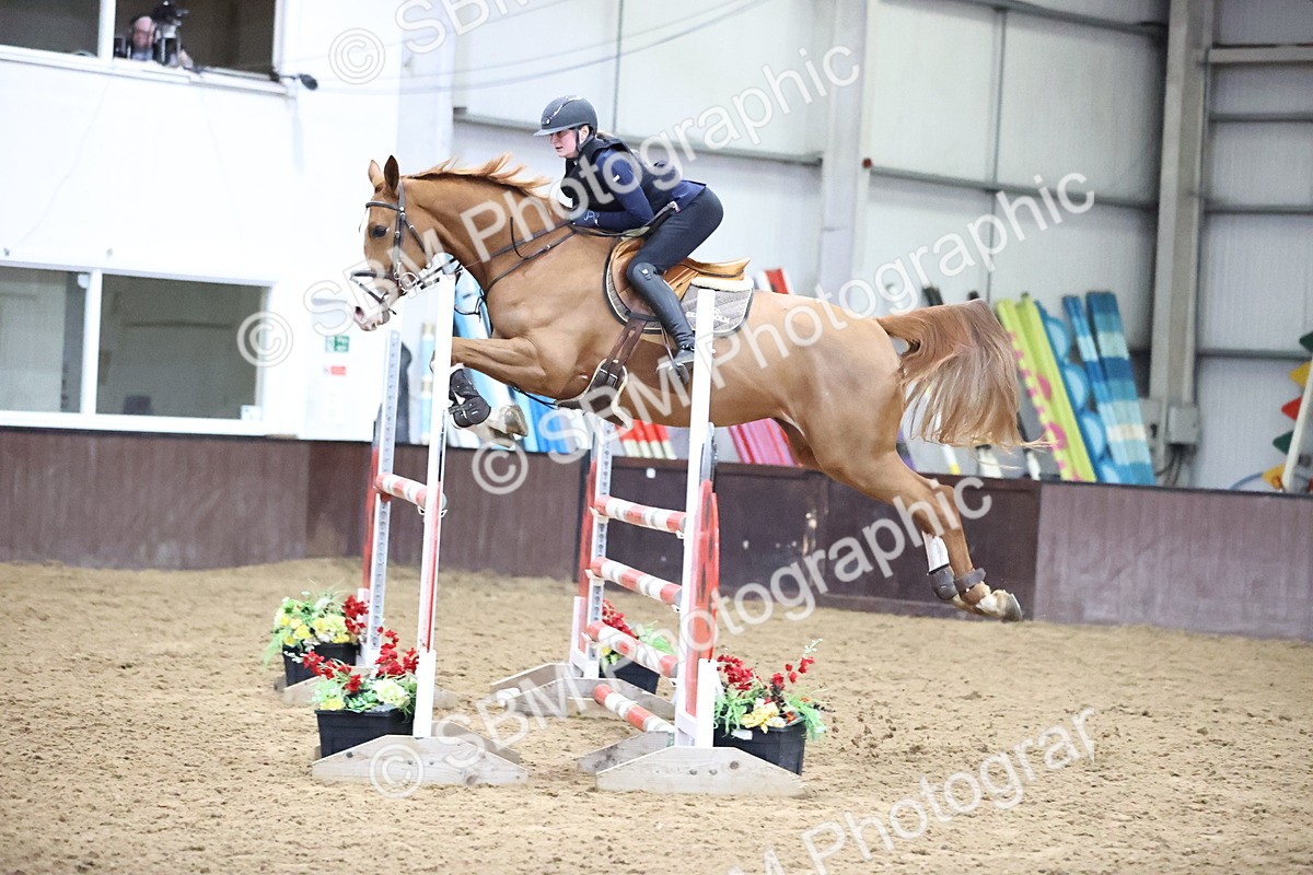 SBM_005680 - Class 17 - Senior Newcomers 1.10m