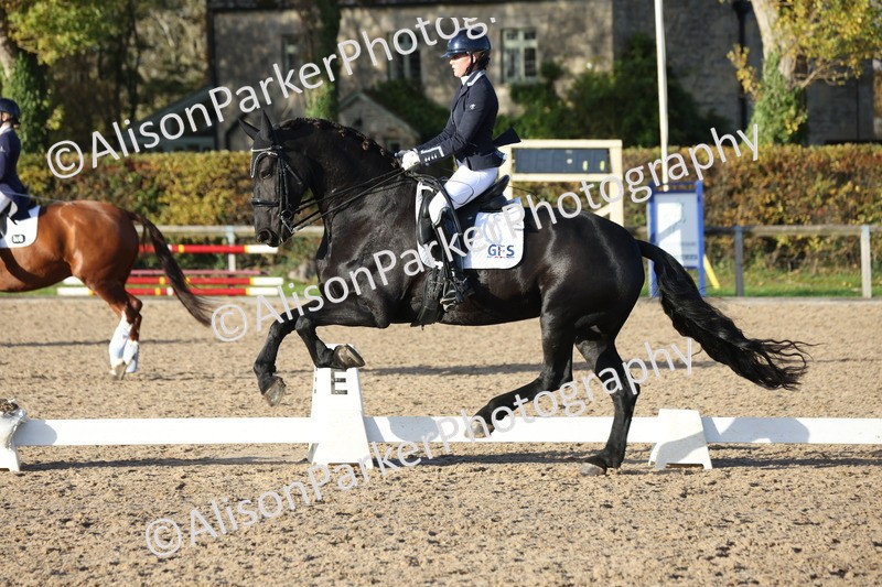 20251102-1358 - Class 9 - Advanced Medium 3