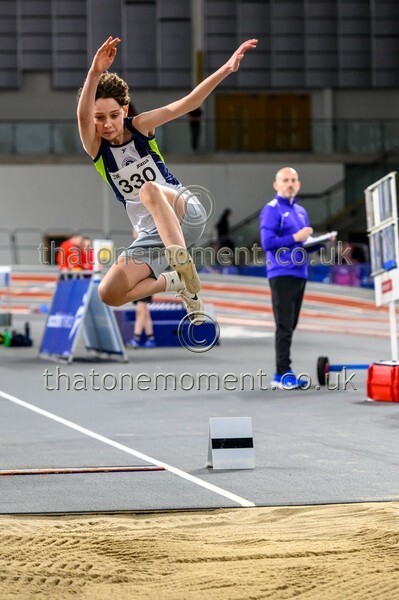 AgeInd25SUN-915315 - Field Male