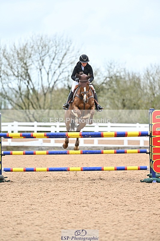 240501A-142023-01024 - Cls 8 Snr Foxhunter and 1.20m Open