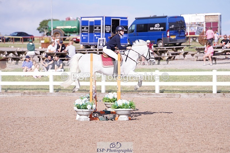 250628-174216-07310 - Cls 24 Pony Discovery & 90cm Open