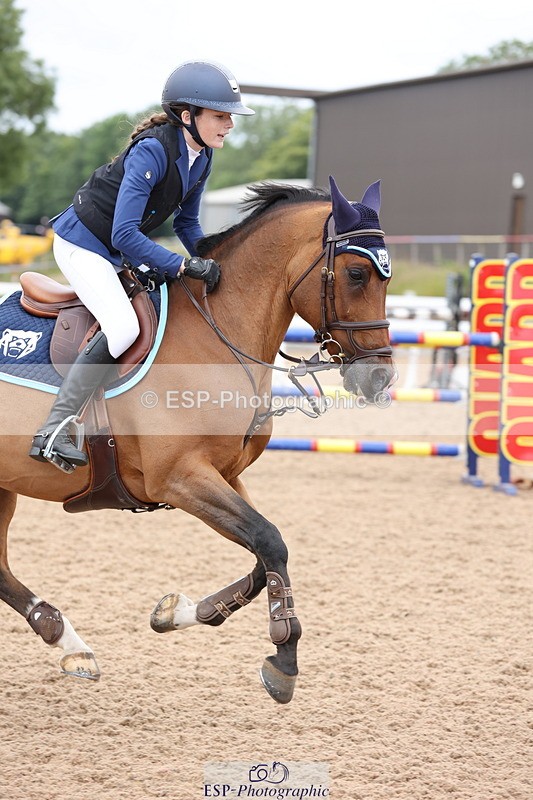 240630A-152620-14734 - Cls 33 Foxhunter and 1.10m Open