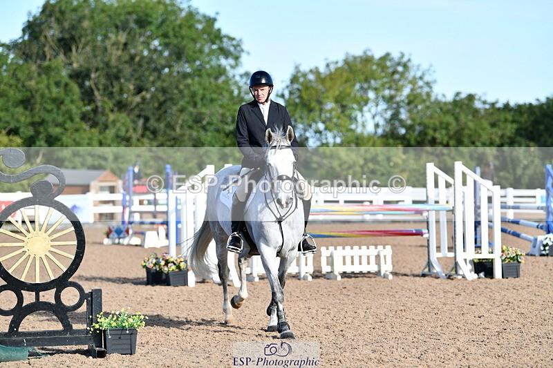 240913A-092741-02933 - Cls 20 Snr British Novice and 90cm Open