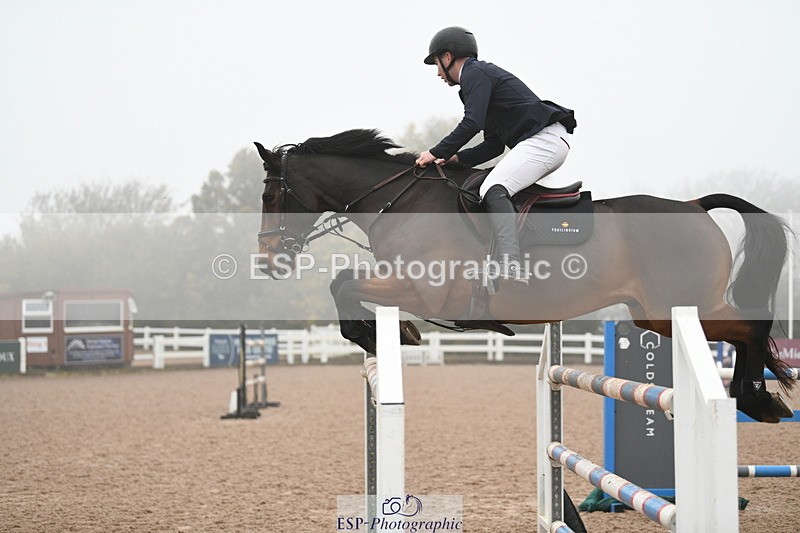 241103A-135033-08328 - SUN Cls 22 Blue Chip Performance Jump Off