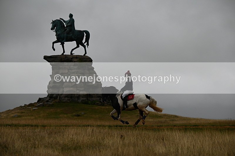 DSC_1668 - Time at Statue 12:13 to 12:32
