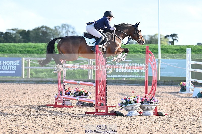 231014A-182143-06513 - Cls 21 National 1.30 & 1.40m Open