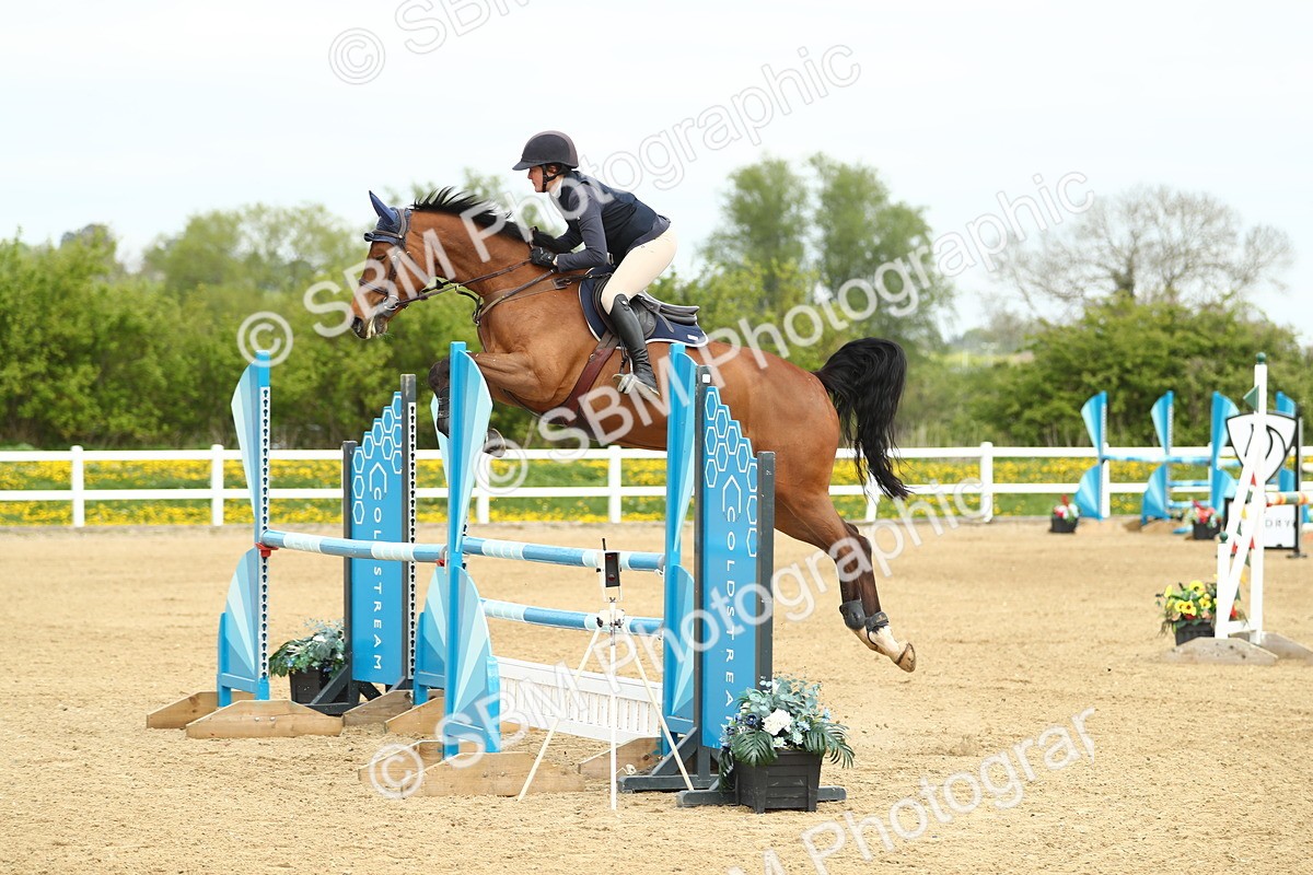 SBM_001088 - Class 4 - Senior Newcomers 1.10m