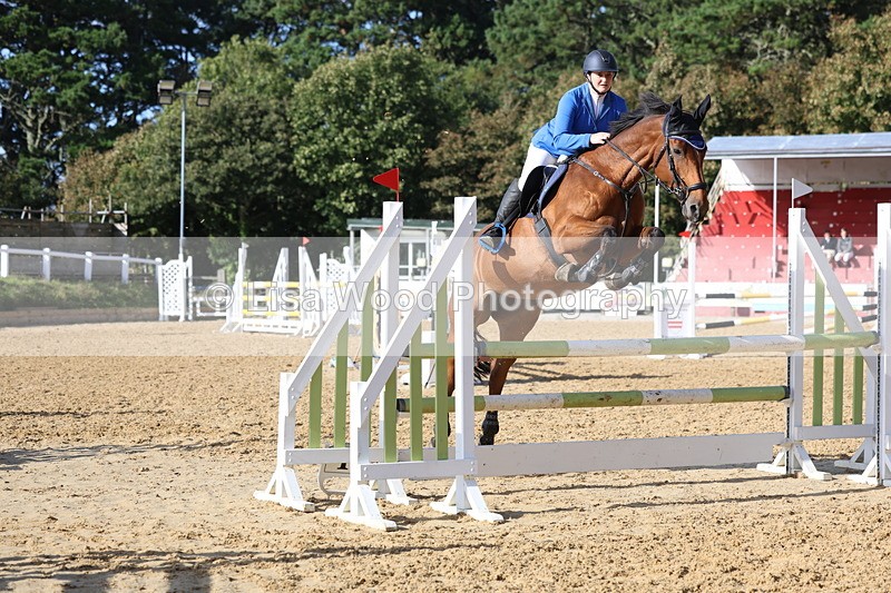 3E7A0689 - Class 13: Senior Newcomers/1.10m open