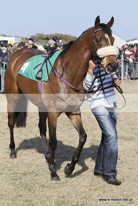  GRD 030510 93 - Guernsey Race Day 03/05/10