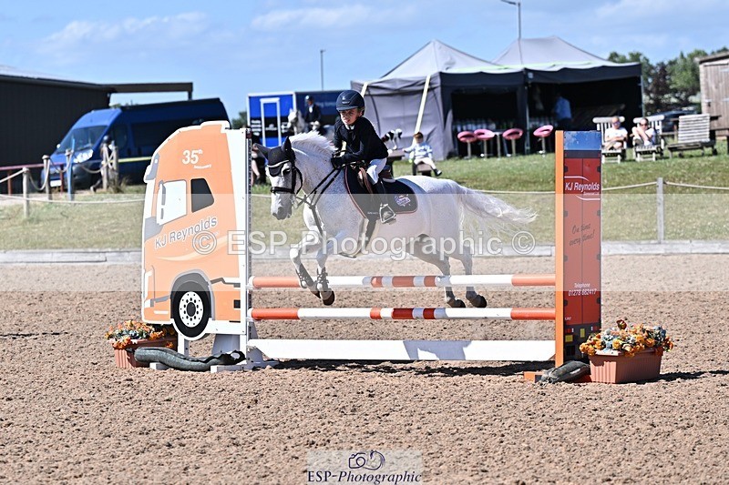 250627-160409-00618 - Cls 6 Stepping Stones 128cm and 138cm