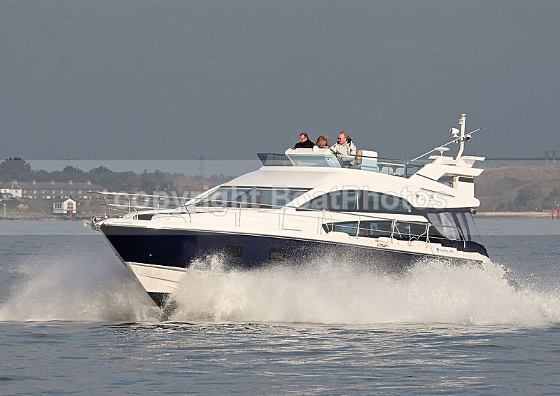 131116 FAIRLINE SQUADRON WT7A3728 - Flybridge Cruisers