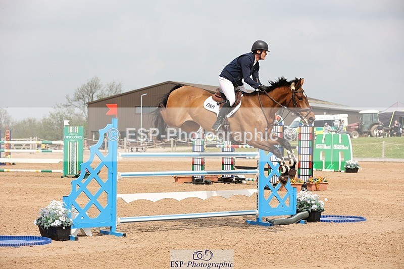 250424-114437-05037 - Cls 1 - 2 Star Small Tour