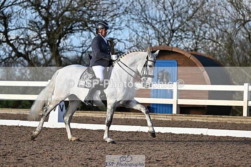 241214-135147-02619 - 102-PAULA.LEE-Deseado.Santo