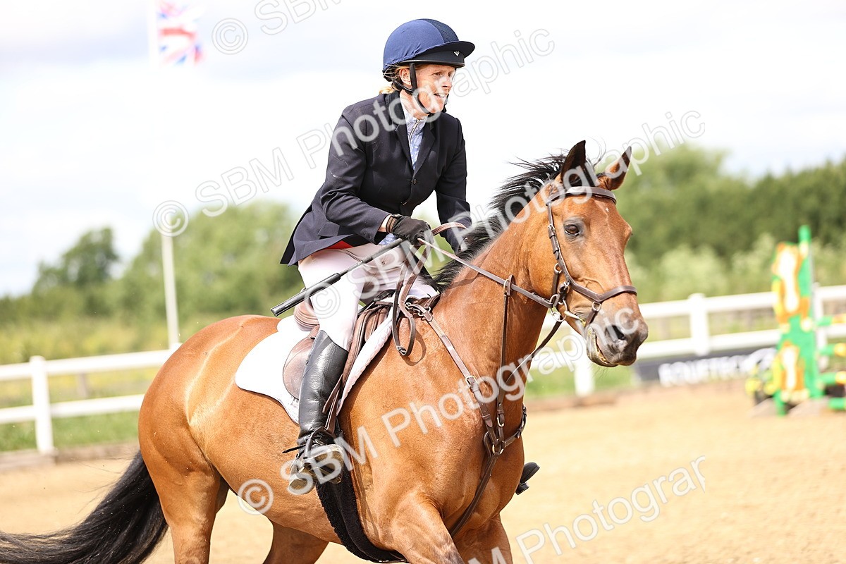 SBM_007291 - Class 18 - Senior 1.05m
