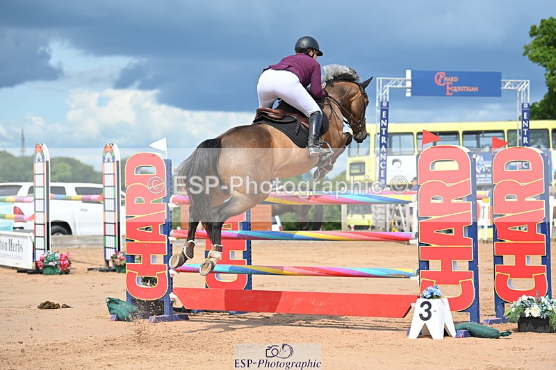 230721A-105541-05497 - Cls 6, 2 Star Medium 1.35m