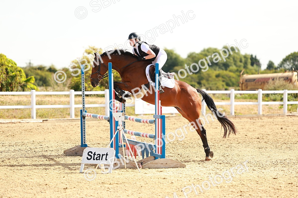 SBM_002535 - Class 9 - Senior British Novice - 90cm