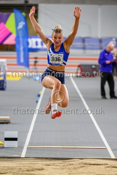 Age26SAT-926056 - Field Female