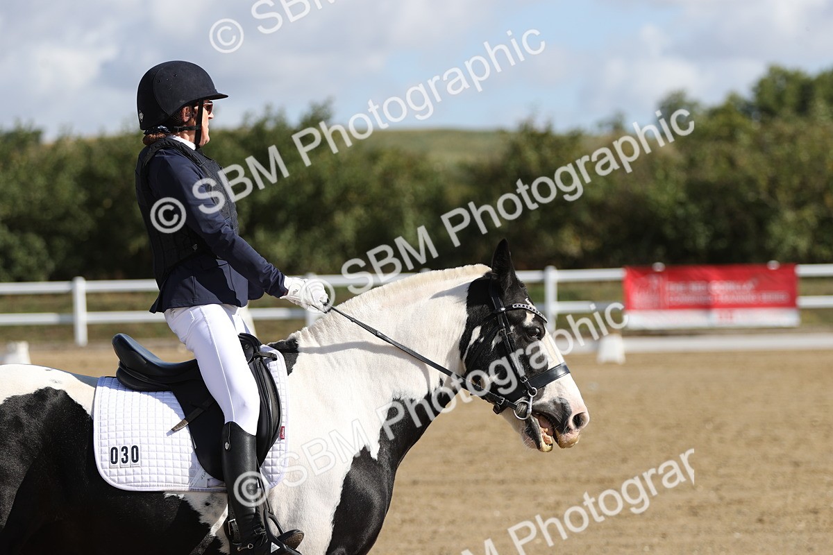 SBM_001204 - Class 2 - Intro 4 Champs - 9.44-10.38