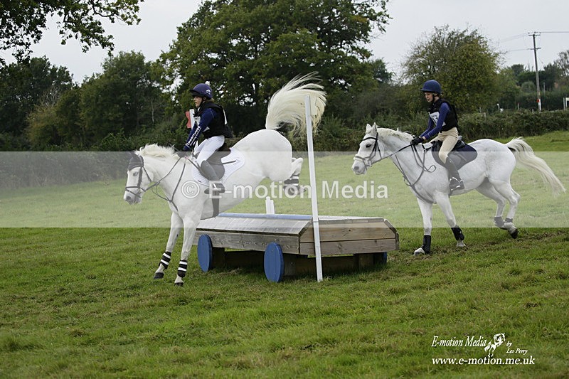  WWHT 171021 2135 - Novice Pairs (0.80m)  17/10/21