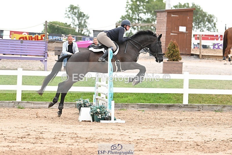 250727-095227-08939 - Cls 31 British Novice and 90cm