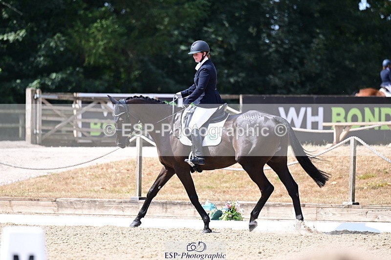 260802A-105839-05437 - Novice Silver break - break