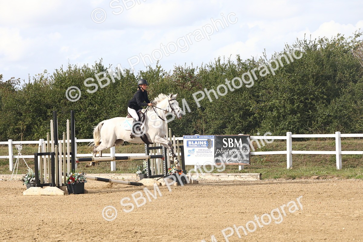 SBM_008022 - Class 12 - 90cm Champs