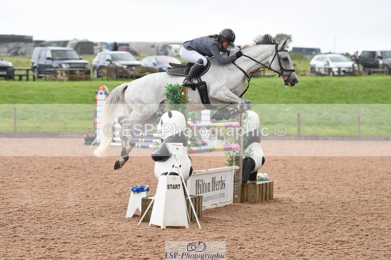 230812A-153112-10181 - Cls 36 Nat 1.30m Open