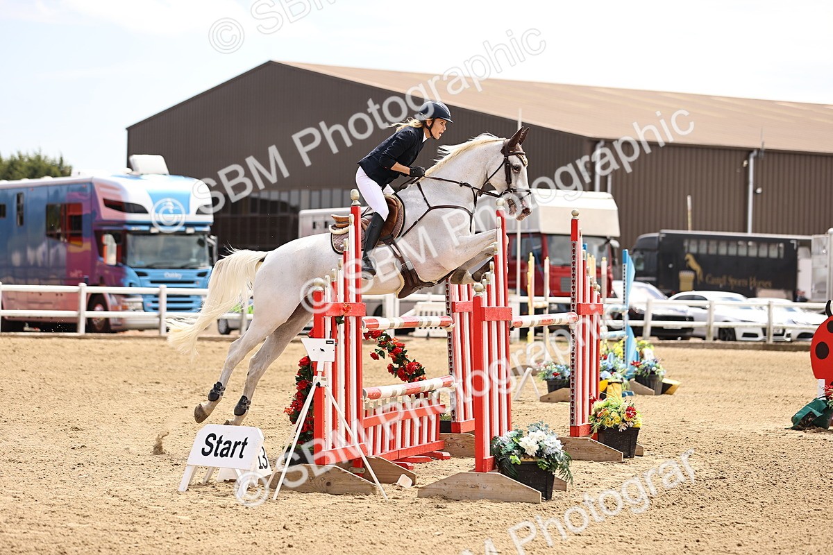 SBM_010411 - Class 9 - Senior Foxhunter - 1.20m Open