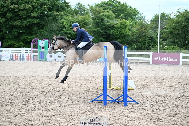 240611A-171806-00519 - 70cm