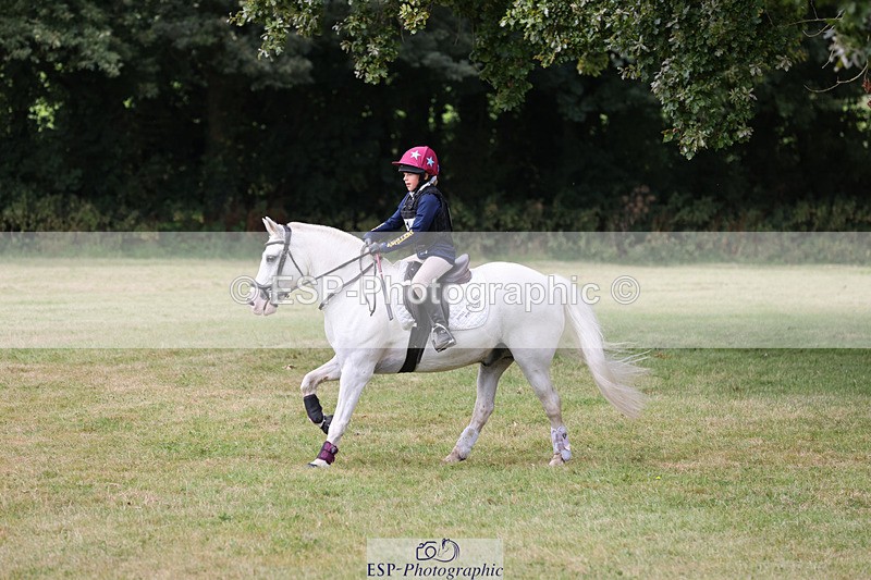 240825X-114750-32329 - 70cm XC 11.00 to 12.00